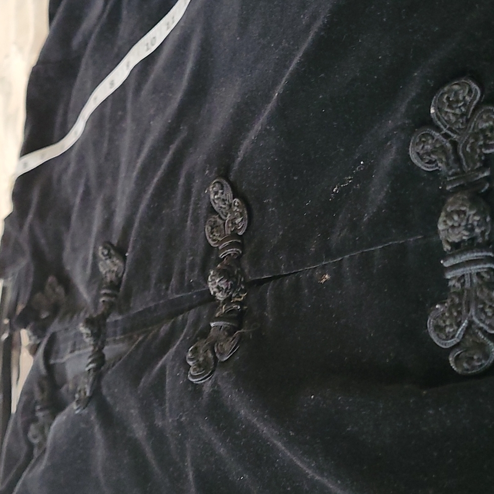 Jacket - Picture 10 of 10